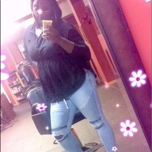 Meet your Posher, Lashawda